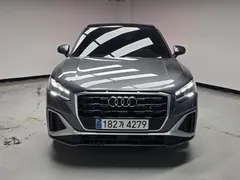2023 Audi Q2 35 TDI Premium, серый — фото 3