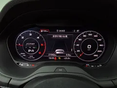 2023 Audi Q2 35 TDI Premium, серый — фото 5