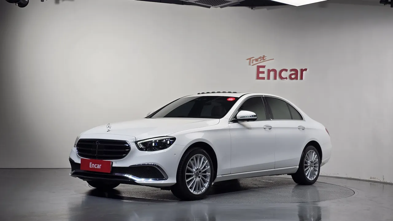 2023 Mercedes-Benz E-Class E220d 4MATIC Exclusive