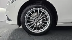 2023 Mercedes-Benz E-Class E220d 4MATIC Exclusive — фото 5