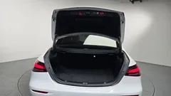 2023 Mercedes-Benz E-Class E220d 4MATIC Exclusive — фото 18