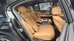 2021 BMW 7-Series 740d xDrive M Sport, чёрный — фото 12