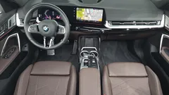 2024 BMW X1 xDrive 20i M Sport, белый — фото 7
