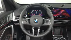 2024 BMW X1 xDrive 20i M Sport, белый — фото 13
