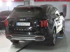 2022 Kia Sorento HEV 1.6 4WD — фото 4