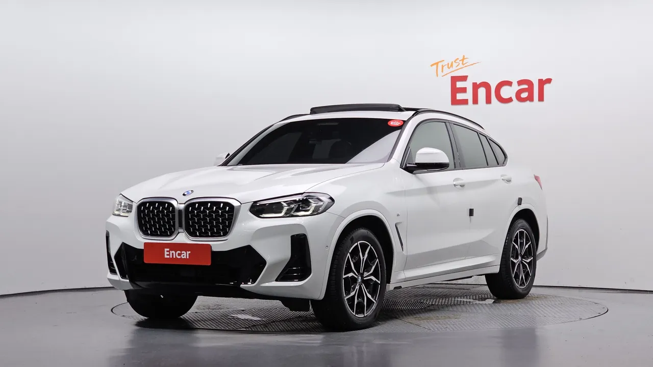 2022 BMW X4 xDrive20i M Sport