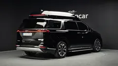 2023 Kia Carnival Gasoline 7-Seater Hi-Limousine — фото 2