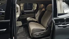 2023 Kia Carnival Gasoline 7-Seater Hi-Limousine — фото 16