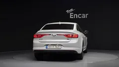 2022 Renault Samsung SM6 1.3 TCe LE — фото 4