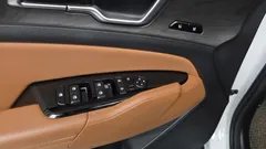 2023 Kia Sportage Signature 2WD — фото 11