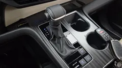 2023 Toyota Sienna 2.5 Hybrid 2WD, белый — фото 9