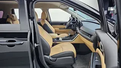 2023 Kia Carnival Diesel 9-Seater Prestige — фото 11