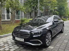 2023 Mercedes-Benz E-Class E300e 4MATIC Exclusive — фото 2