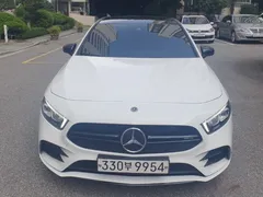 2023 Mercedes-Benz A-Class AMG A35 4MATIC Sedan — фото 4