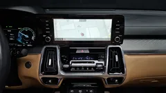 2023 Kia Sorento HEV 1.6 2WD — фото 17