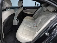 2023 Genesis G70 Gasoline 2.0T 4WD, чёрный — фото 16