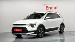 2022 Kia Niro Trendy — фото 1