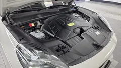 2022 Porsche Cayenne 3.0 E-Hybrid Coupe — фото 6