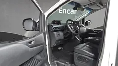 2023 Hyundai Staria Tourer 9-Seater — фото 10