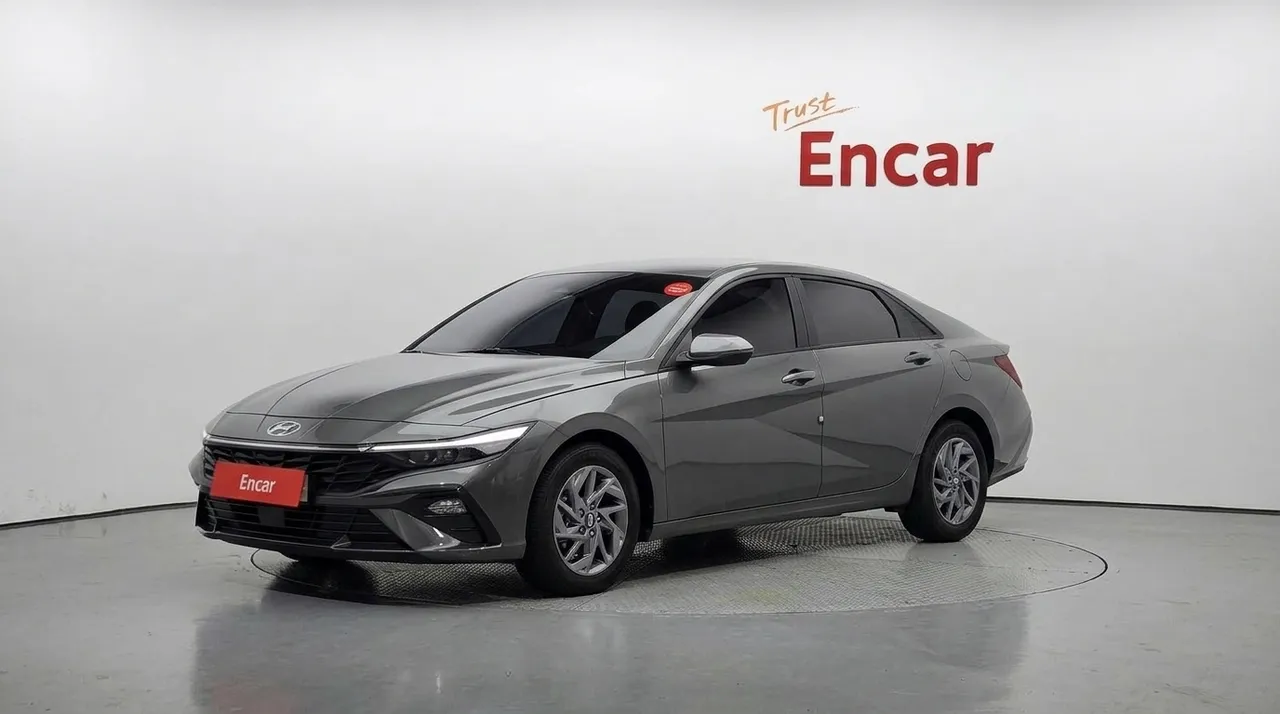 2024 Hyundai AVANTE Modern