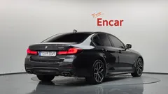 2023 BMW 5-Series 530i M Sport Package — фото 2