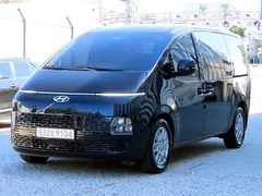 2023 Hyundai Staria Cargo 3-Seater — фото 2