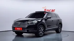 2023 Volkswagen Touareg 3.0 TDI Prestige, чёрный — фото 1