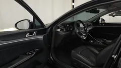 2022 Kia K5 Prestige — фото 10