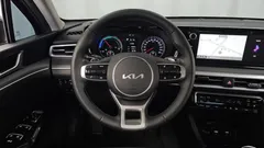 2022 Kia K5 Prestige — фото 13