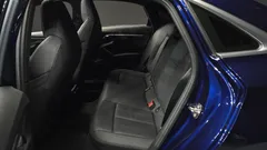 2023 Audi A3 40 TFSI Premium, синий — фото 12
