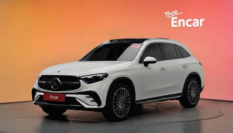 2023 Mercedes-Benz GLC-Class GLC300 4MATIC AMG Line