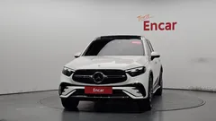 2023 Mercedes-Benz GLC-Class GLC300 4MATIC AMG Line, белый — фото 3