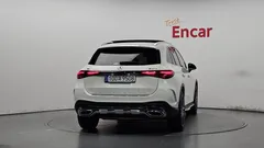 2023 Mercedes-Benz GLC-Class GLC300 4MATIC AMG Line, белый — фото 4
