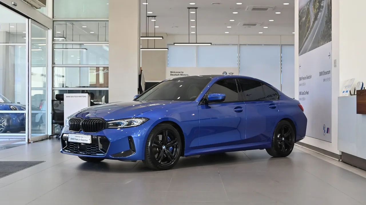 2023 BMW 3-Series 320i M Sport