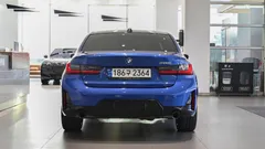 2023 BMW 3-Series 320i M Sport — фото 4