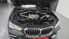 2022 BMW X5 xDrive 45e xLine — фото 6