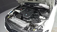 2023 BMW 3-Series 320i M Sport — фото 6