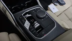 2023 BMW 3-Series 320i M Sport — фото 9
