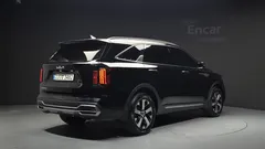 2023 Kia Sorento Gasoline 2.5T 2WD — фото 2