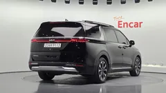 2023 Kia Carnival Diesel 9-Seater Signature — фото 2