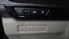 2023 Kia Carnival Diesel 9-Seater Signature — фото 13