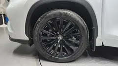 2023 Toyota Highlander 2.5 4WD Limited, белый — фото 5