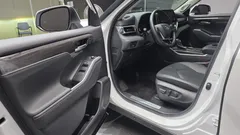 2023 Toyota Highlander 2.5 4WD Limited, белый — фото 10