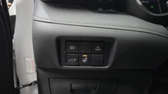 2023 Toyota Highlander 2.5 4WD Limited, белый — фото 19