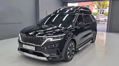 2023 Kia Carnival Diesel 9-Seater Hi-Limousine — фото 1