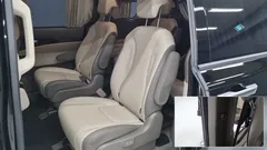 2023 Kia Carnival Diesel 9-Seater Hi-Limousine — фото 15