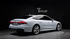 2022 Audi A7 45 TDI Quattro Premium — фото 2