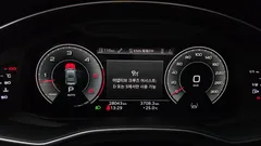 2022 Audi A7 45 TDI Quattro Premium — фото 8