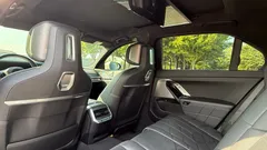 2023 BMW 7-Series 740i sDrive Design Pure Excellence — фото 16