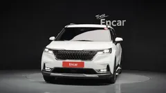 2022 Kia Carnival Diesel 9-Seater Noblesse — фото 3